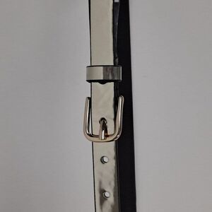 Gap Ladies faux leather belt NWOT